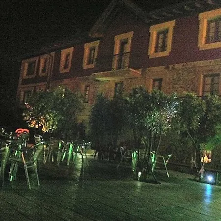 Hotel Rural Palmeras Muskiz