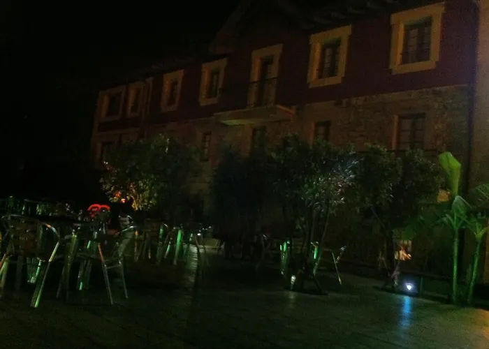 Hotel Rural Palmeras Muskiz